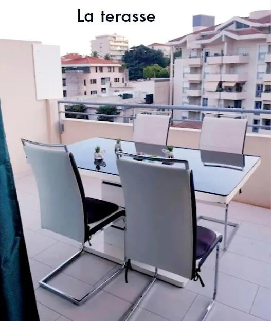 Superbe Appartement A Deux Pas Du Centre Ville Cannes